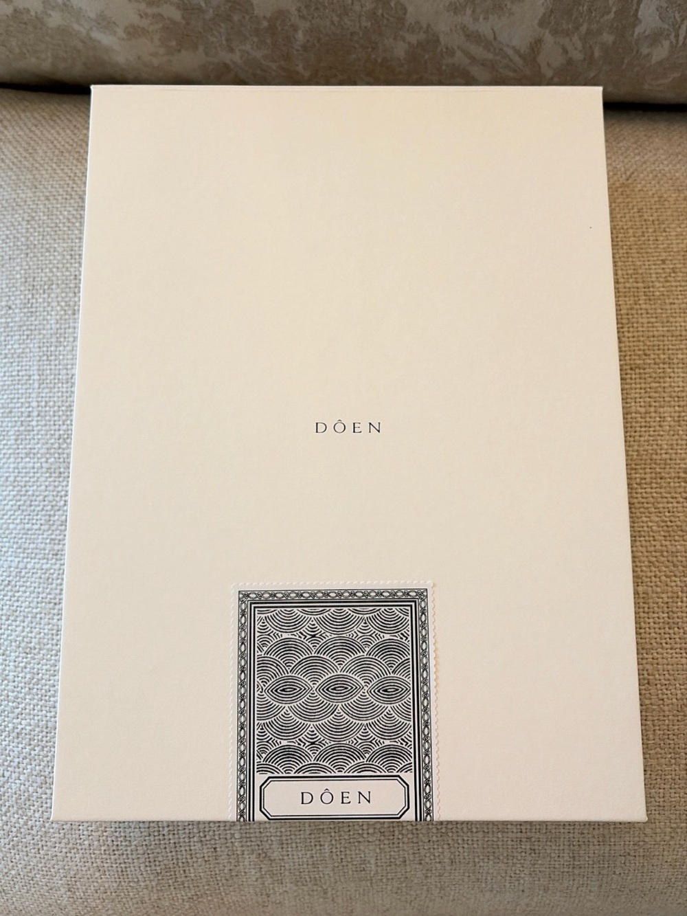 DÔEN Decorative Gift Box - Cream